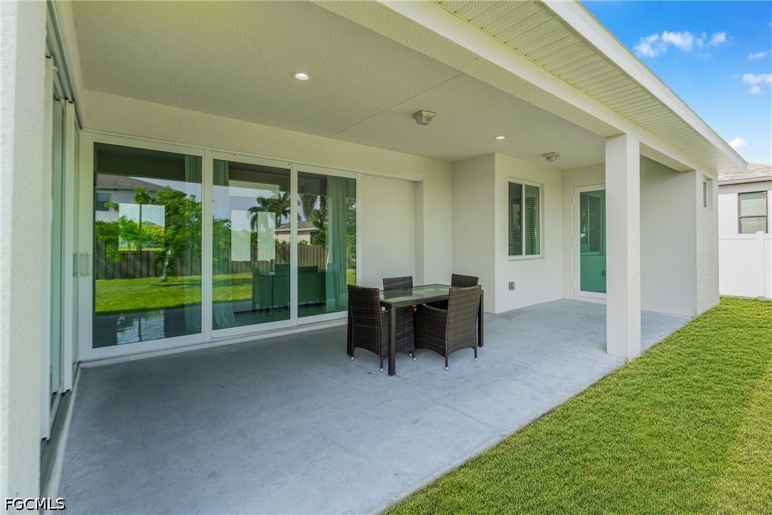 3 Bed SingleFamilyResidence for Sale in Cape Coral, photo 40