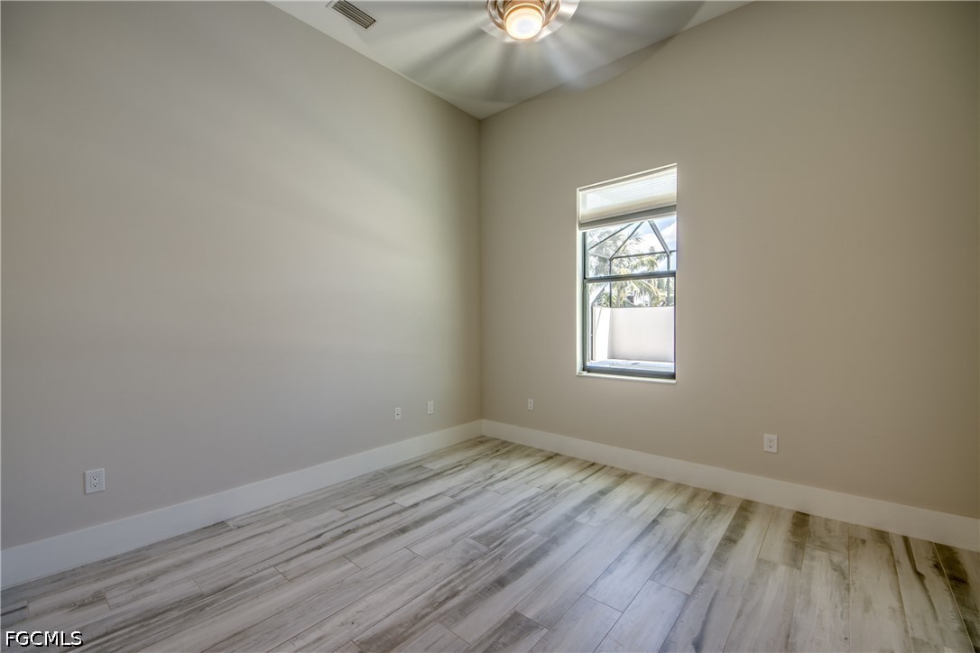 6 Bed Pool Home for Sale in Cape Coral, photo 40