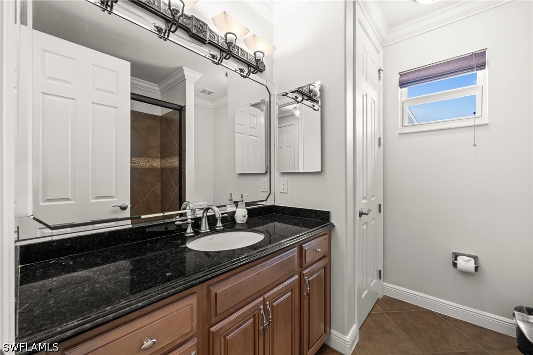 5 Bed SingleFamilyResidence for Sale in Belle Lago, photo 40