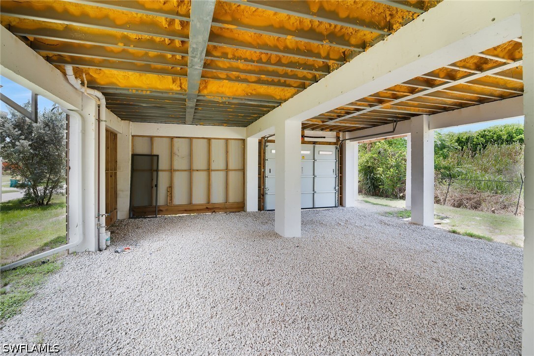 3 Bed SingleFamilyResidence for Sale in Naples, photo 40