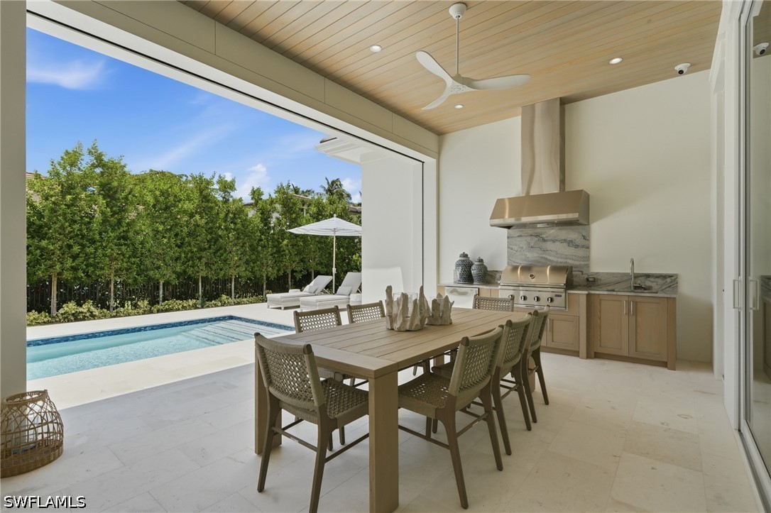 4 Bed Pool Home for Sale in Park Shore, photo 40