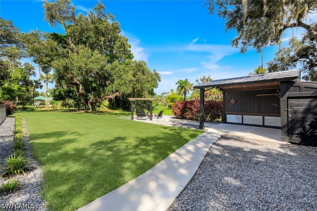 3 Bed Pool Home for Sale in Labelle, photo 40