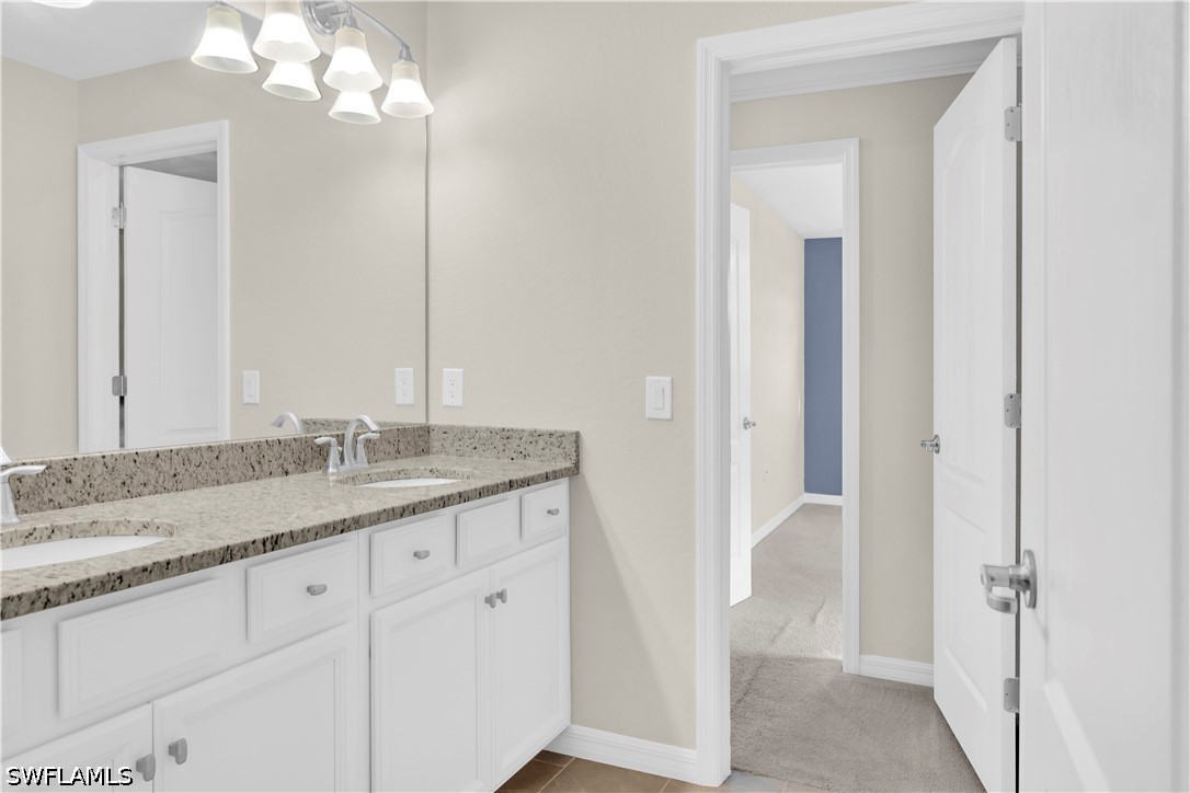 5 Bed SingleFamilyResidence for Sale in Fort Myers, photo 40