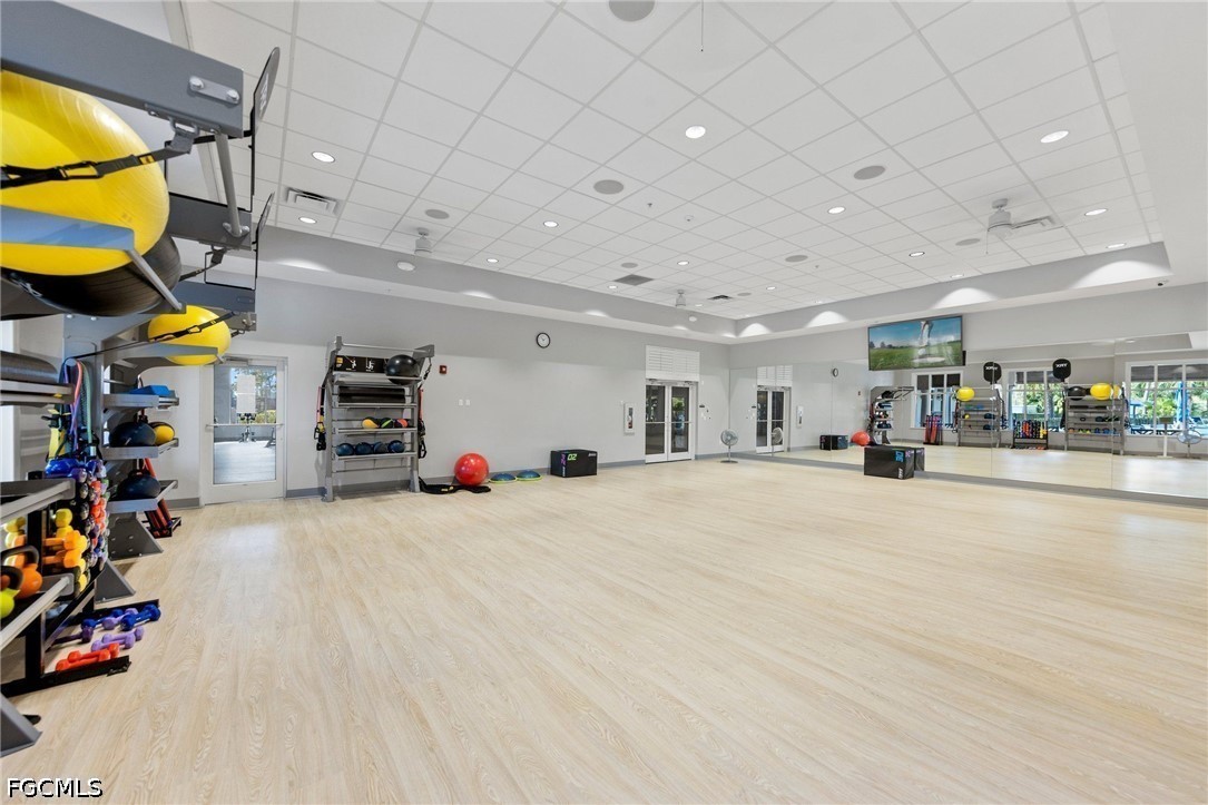 3 Bed Condominium for Sale in Somerset, photo 40