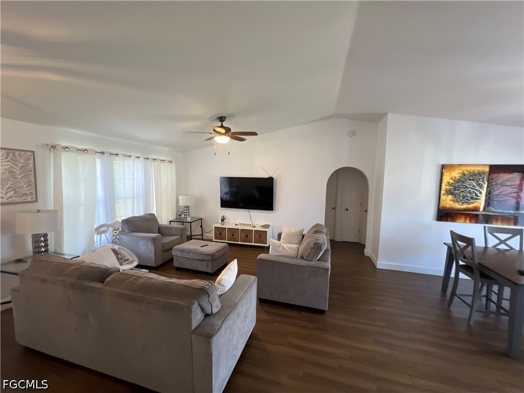 3 Bed SingleFamilyResidence for Sale in Cape Coral, photo 40