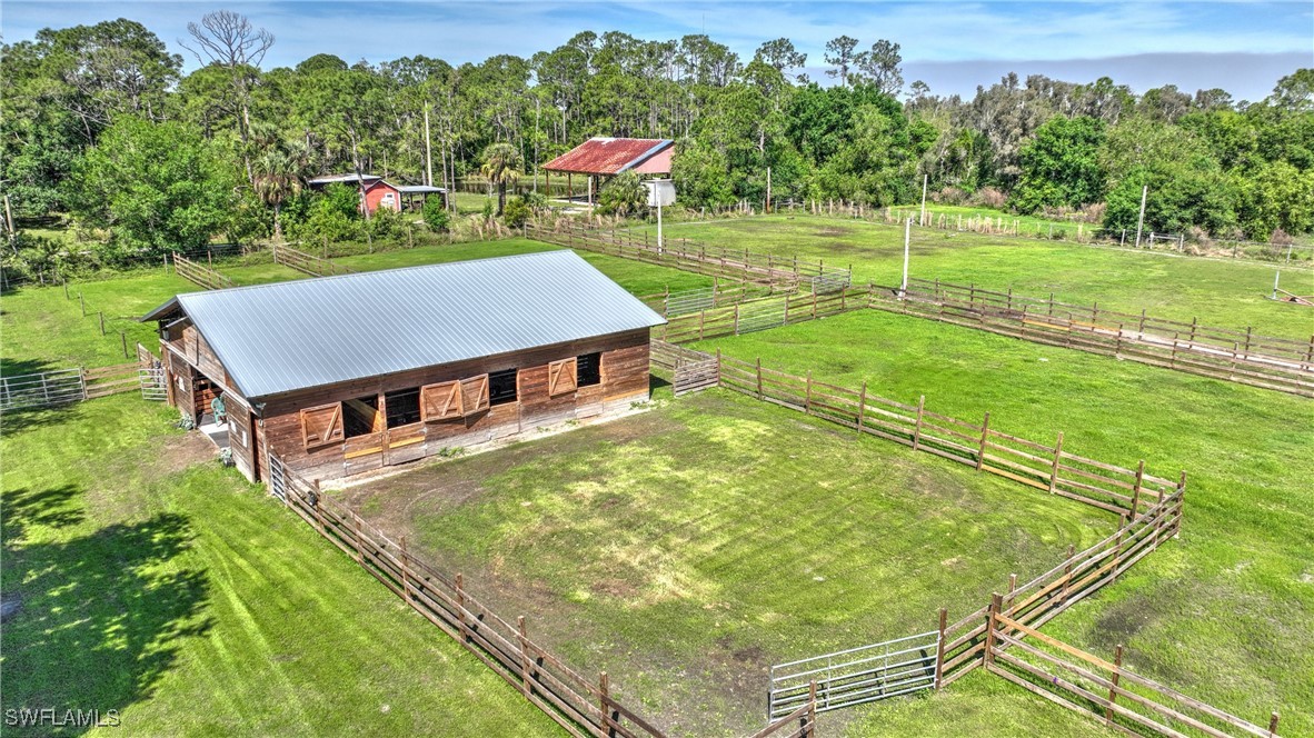 2 Bed SingleFamilyResidence for Sale in North Fort Myers, photo 5