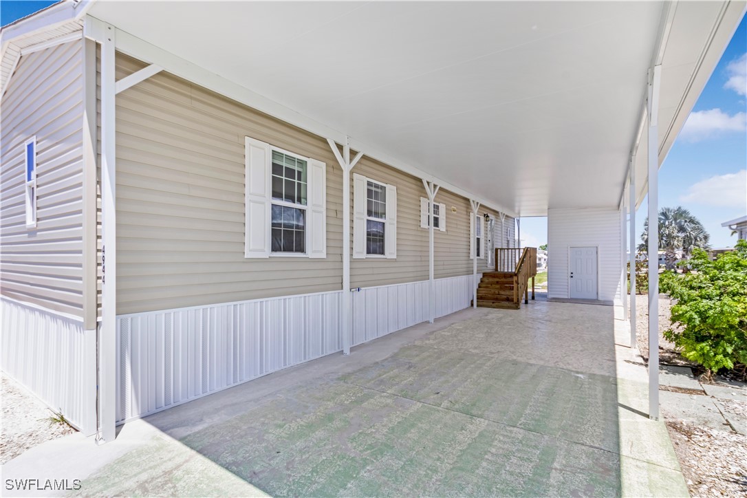 2 Bed ManufacturedHome for Sale in Pine Island Cove, photo 5