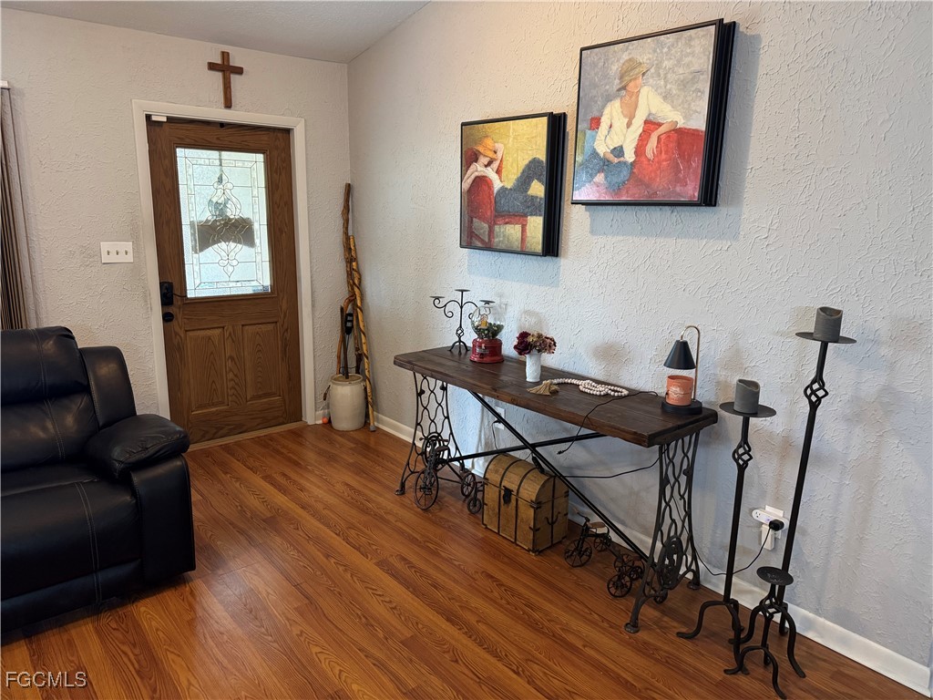 3 Bed SingleFamilyResidence for Sale in Clewiston, photo 5