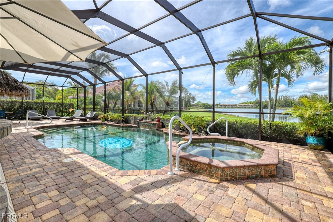 5 Bed Pool Home for Sale in Sandoval, photo 5