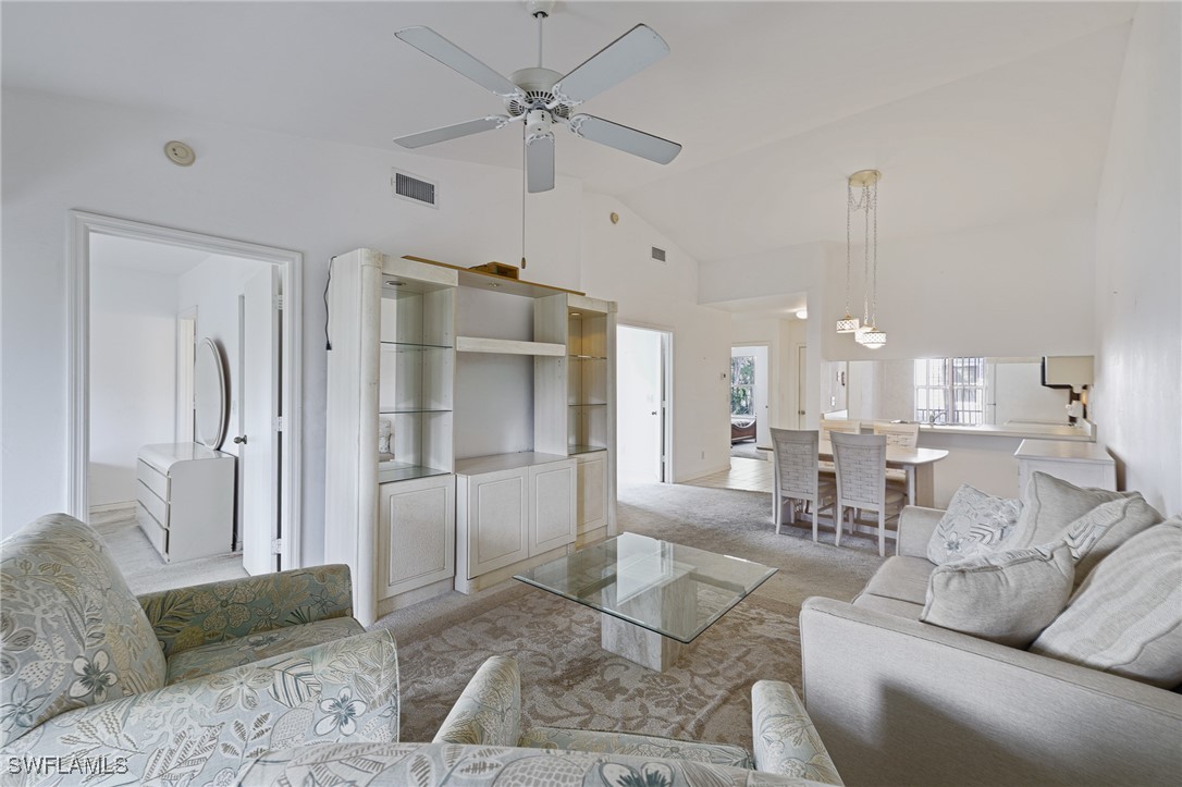 3 Bed Condominium for Sale in Naples, photo 5