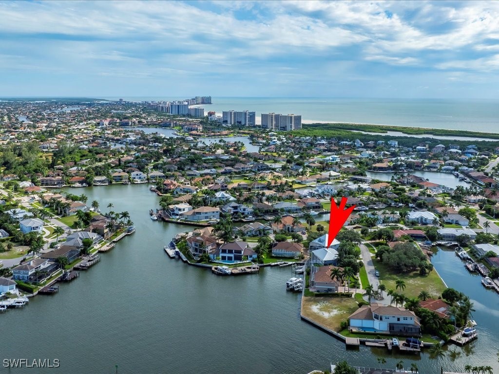 3 Bed Pool Home for Sale in Collier Bay, photo 5