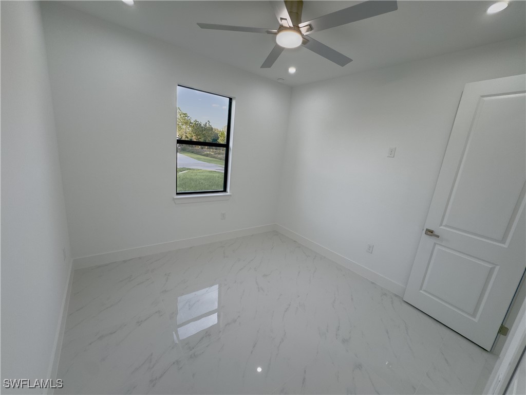 4 Bed SingleFamilyResidence for Sale in Lehigh Acres, photo 5