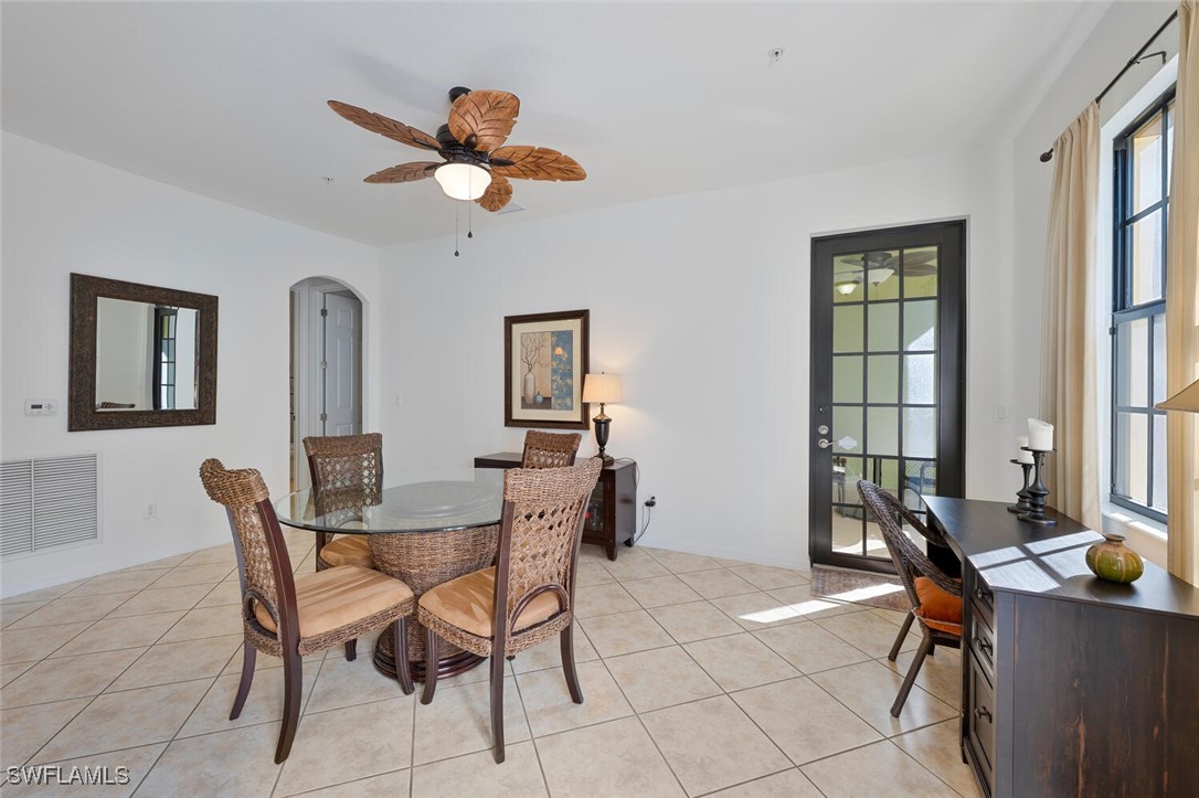 2 Bed Condominium for Sale in Ole, photo 5