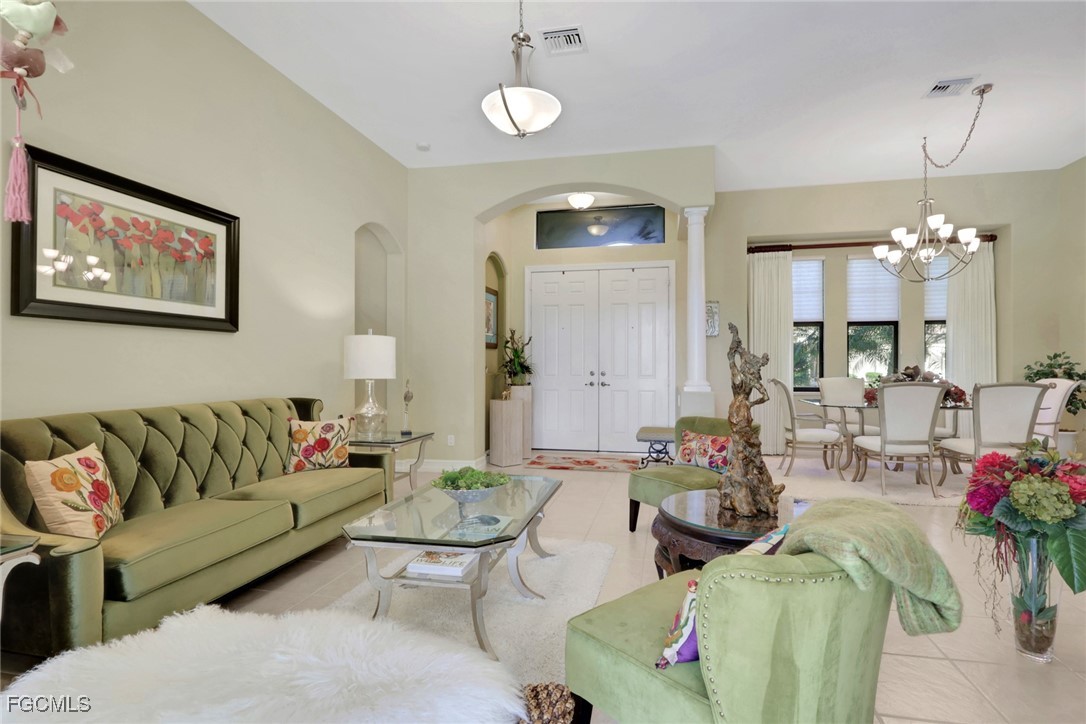 4 Bed Pool Home for Sale in Hampton Park, photo 5