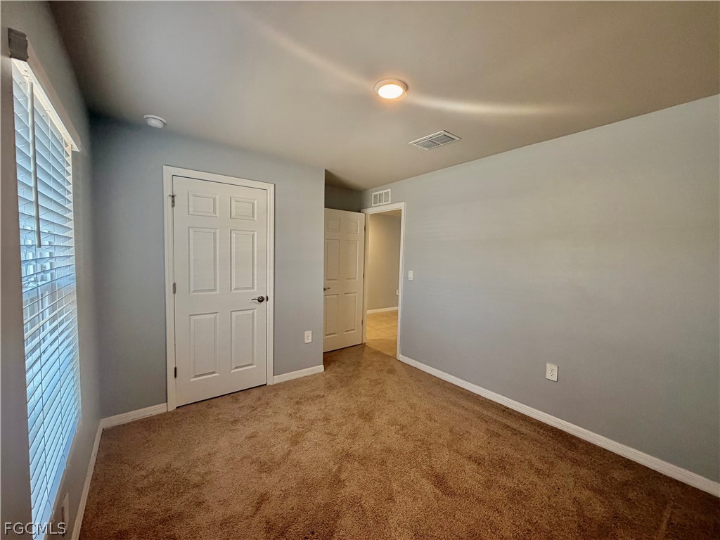 4 Bed SingleFamilyResidence for Sale in Labelle, photo 5