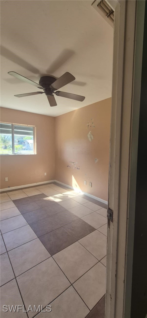 3 Bed SingleFamilyResidence for Sale in Fort Myers, photo 5