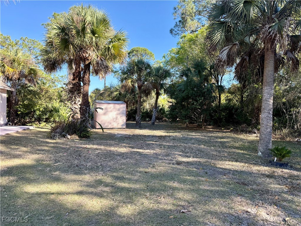 1 Bed SingleFamilyResidence for Sale in Lehigh Acres, photo 5