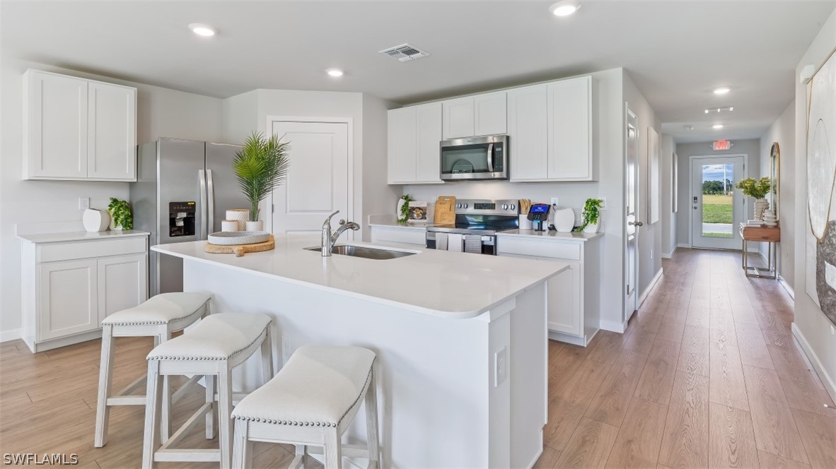 4 Bed SingleFamilyResidence for Sale in Port Labelle, photo 5