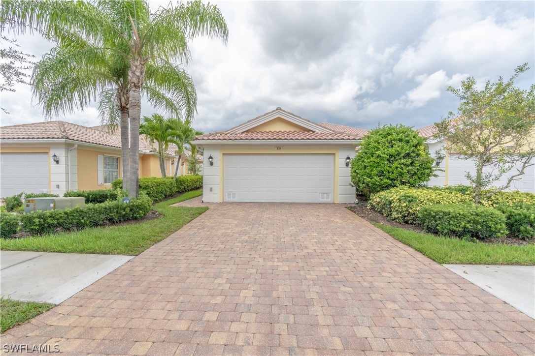 2 Bed Pool Home for Sale in Verona Walk, photo 5
