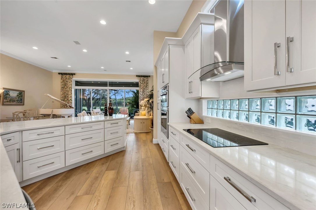 4 Bed Pool Home for Sale in Mira Lago, photo 5