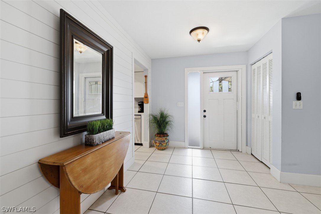 2 Bed SingleFamilyResidence for Sale in Spanish Gardens, photo 5
