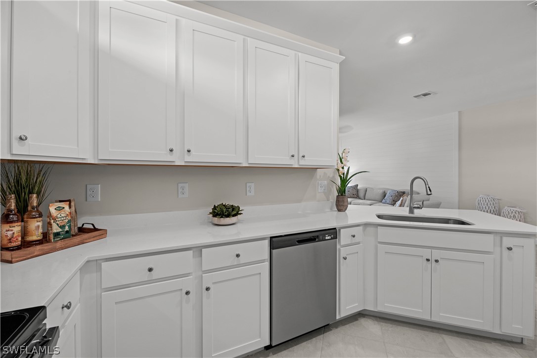 2 Bed Attached for Sale in Ibis Landing, photo 5