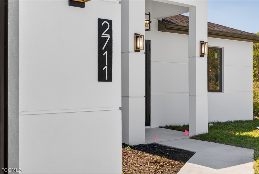 3 Bed SingleFamilyResidence for Sale in Lehigh Acres, photo 5
