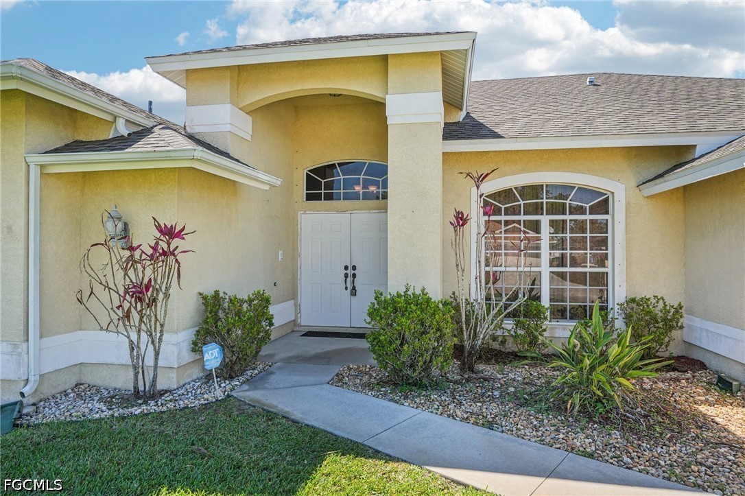3 Bed Pool Home for Sale in Lehigh Acres, photo 5