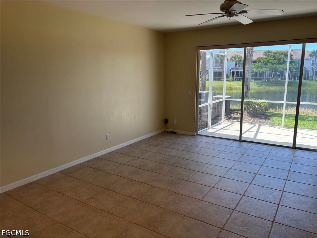 3 Bed Waterfront Home for Sale in Fort Myers, photo 5