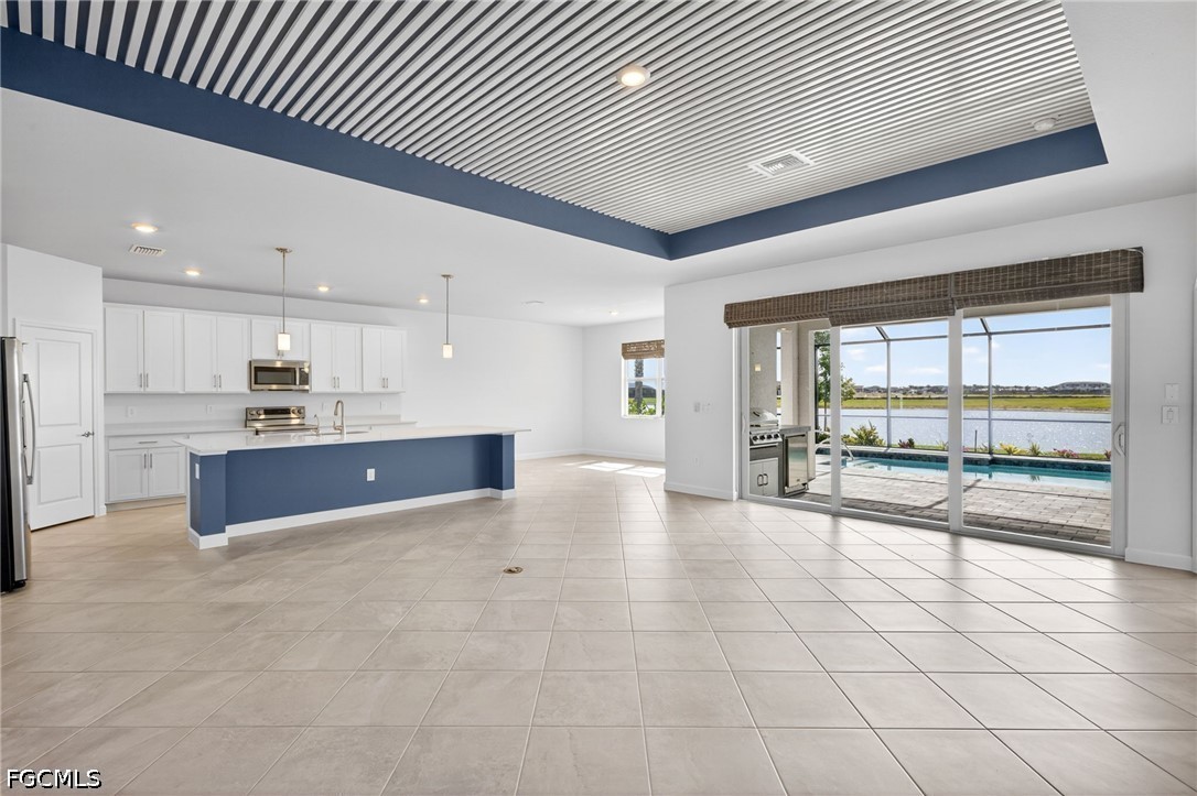 3 Bed Pool Home for Sale in Tuckers Cove, photo 5