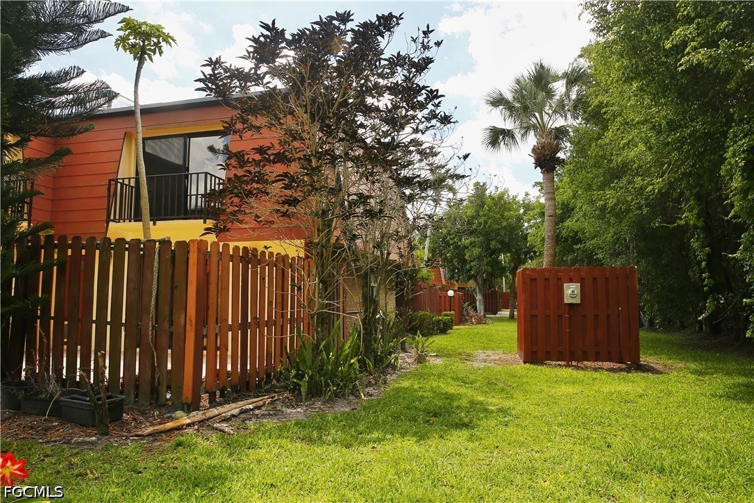 2 Bed Townhouse for Sale in Fort Myers, photo 5