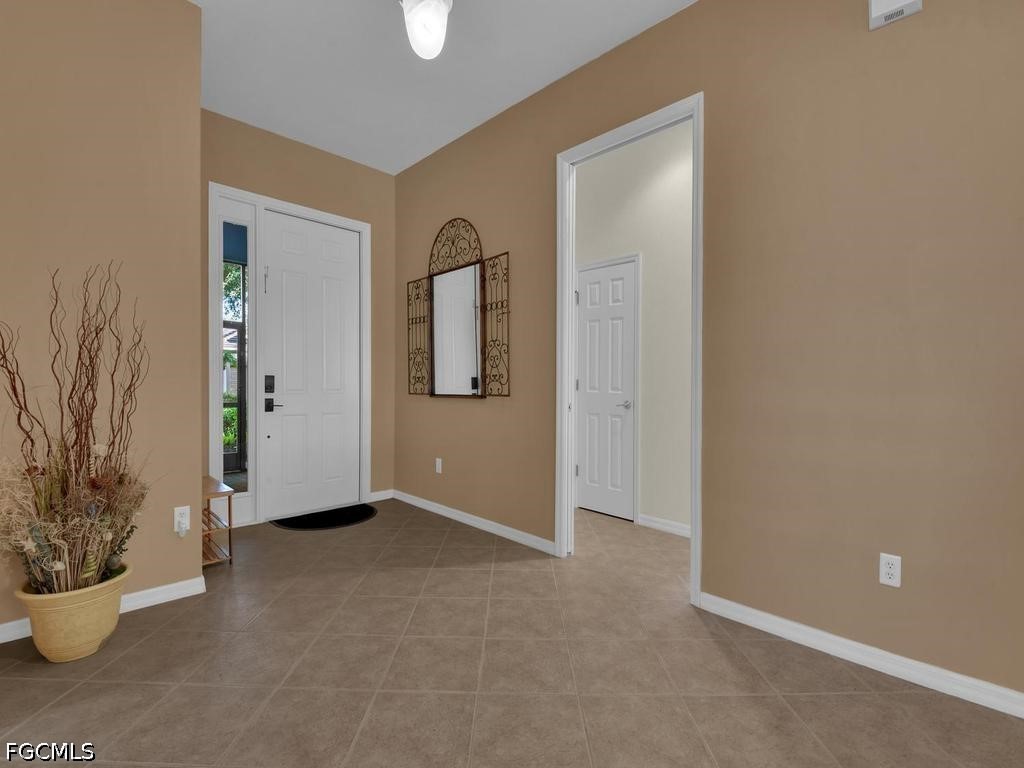 4 Bed Pool Home for Sale in Westminster, photo 5