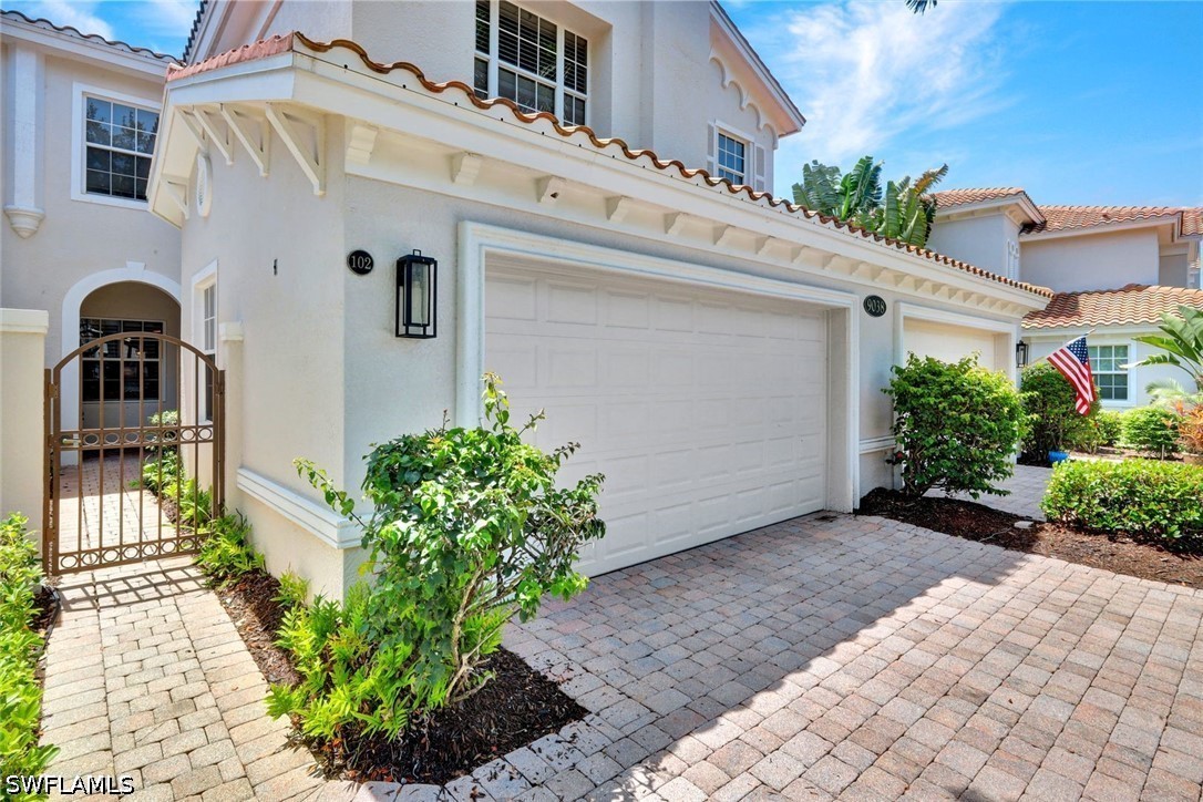 3 Bed Waterfront Home for Sale in Cascada, photo 5