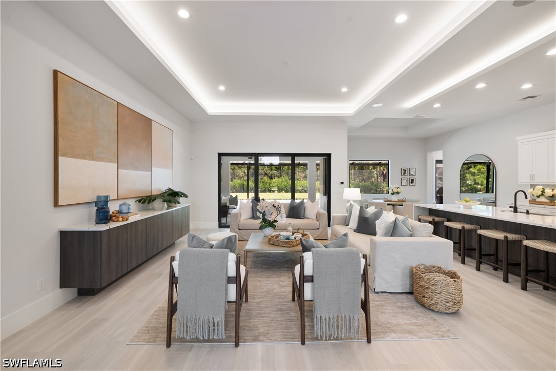 4 Bed Pool Home for Sale in Naples, photo 5