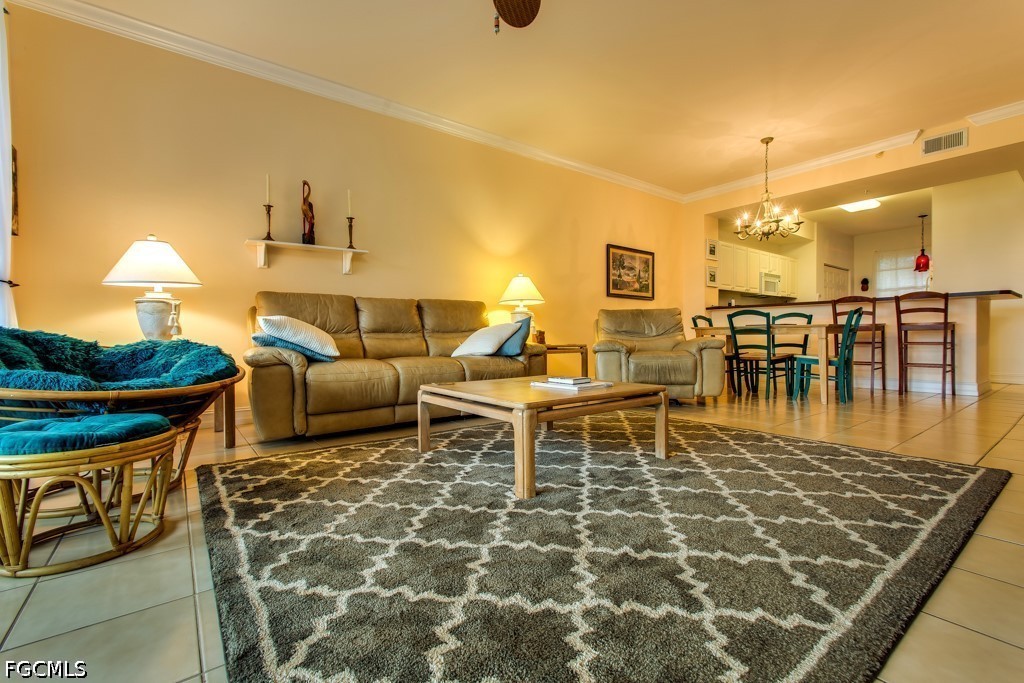2 Bed Condominium for Sale in Turnberry, photo 5