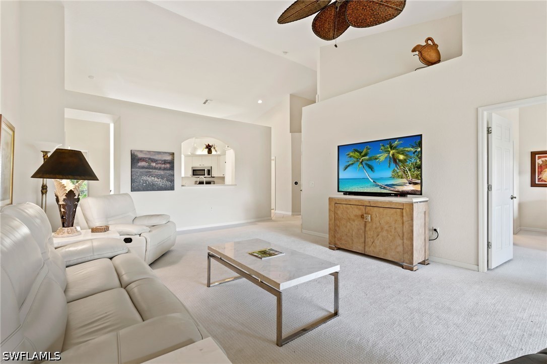 2 Bed Condominium for Sale in Sabal Palm, photo 5