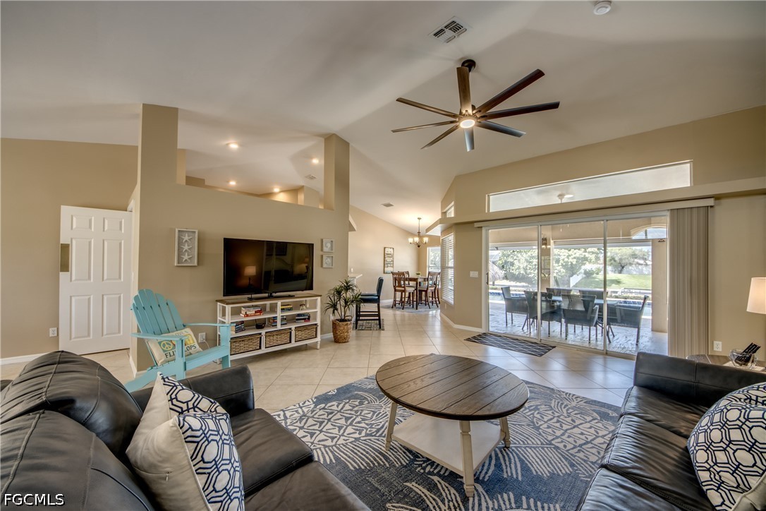 3 Bed Pool Home for Sale in Cape Coral, photo 5