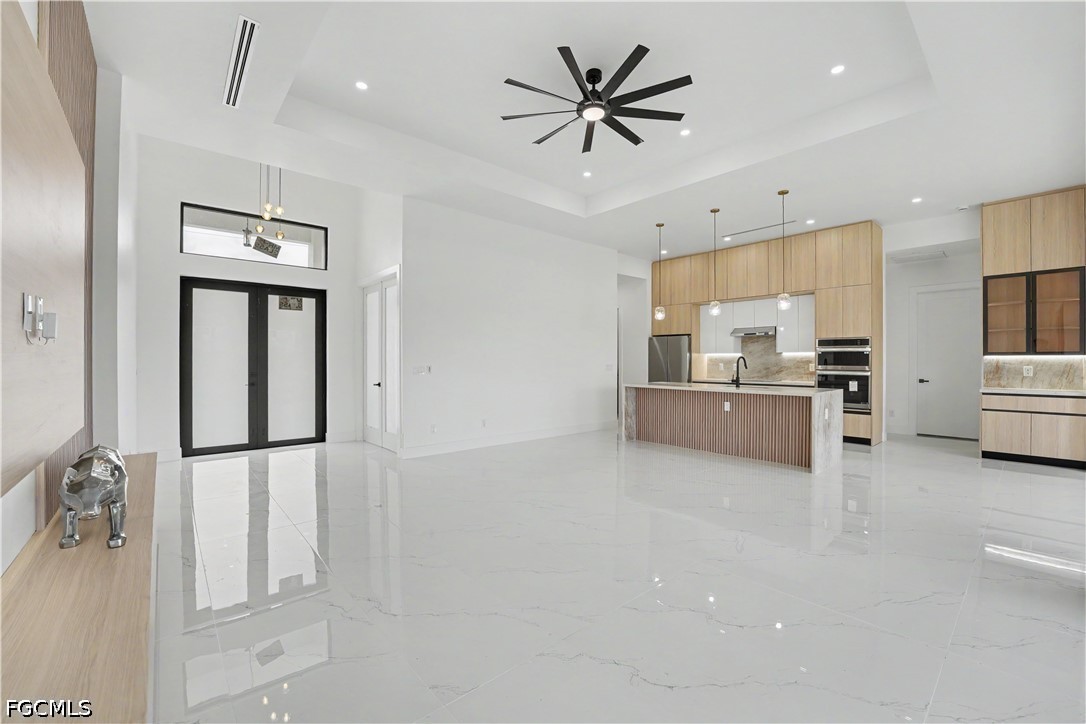 4 Bed Waterfront Home for Sale in Cape Coral, photo 5
