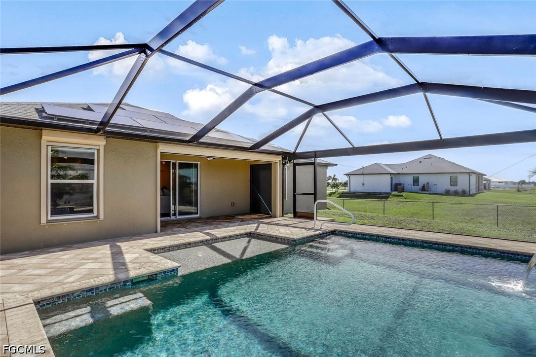 3 Bed Pool Home for Sale in Cape Coral, photo 5