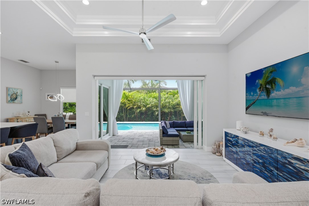 3 Bed Pool Home for Sale in Marco Beach, photo 5