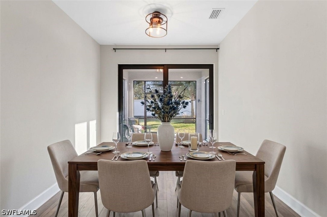 3 Bed SingleFamilyResidence for Sale in Westbrook, photo 5