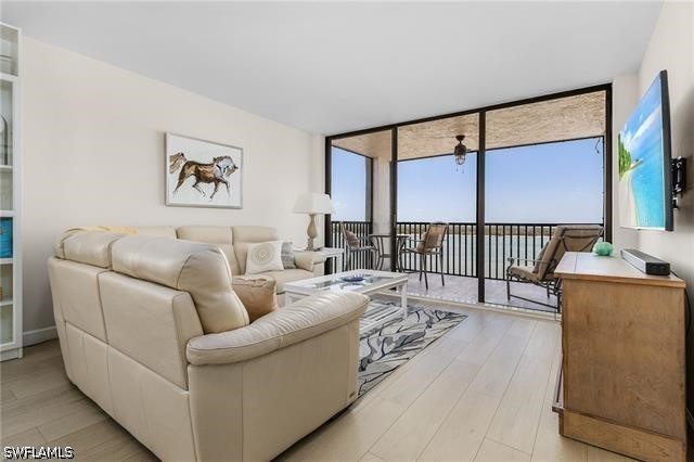 2 Bed Waterfront Home for Sale in Islands End Condo, photo 5