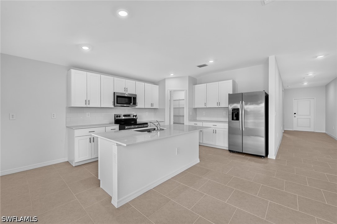 3 Bed SingleFamilyResidence for Sale in Crane Landing, photo 5