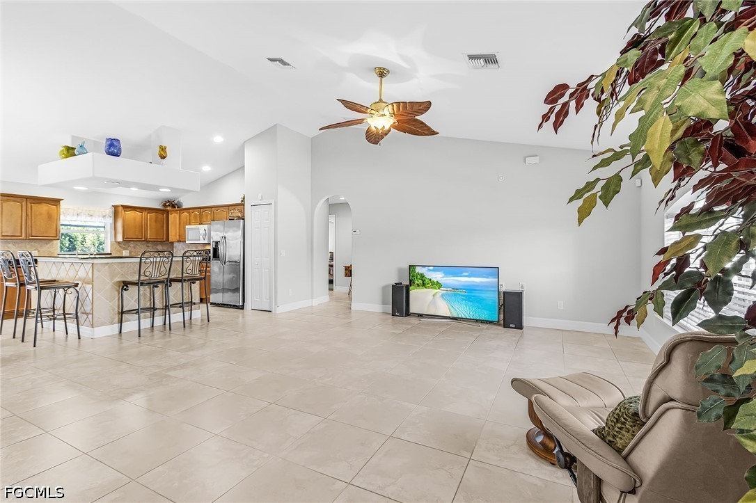 3 Bed Pool Home for Sale in Cape Coral, photo 5