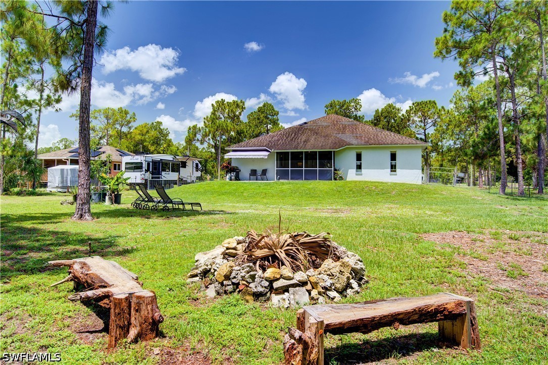3 Bed SingleFamilyResidence for Sale in Naples, photo 5