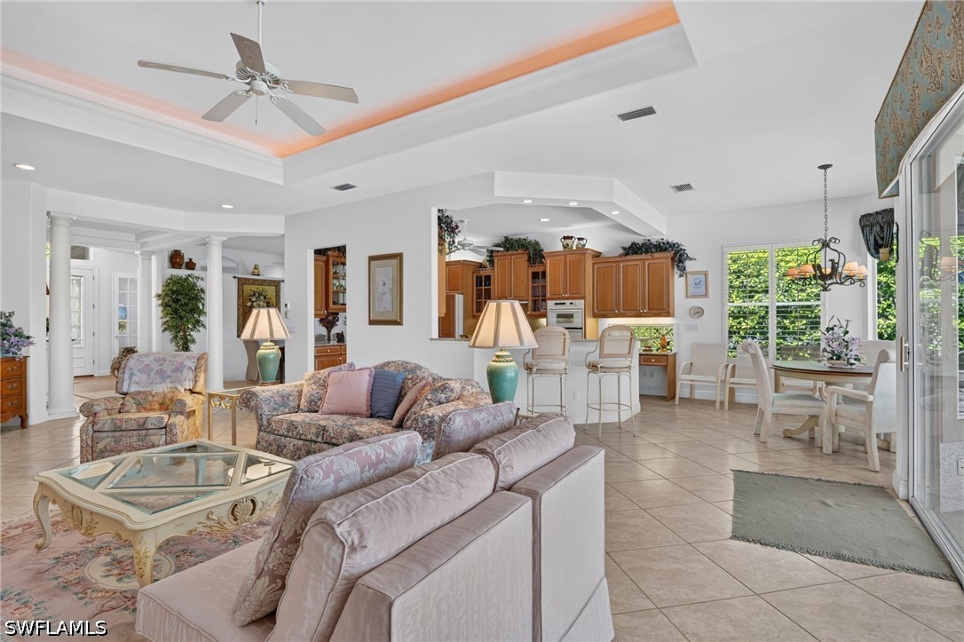 3 Bed Pool Home for Sale in Yorktown, photo 5