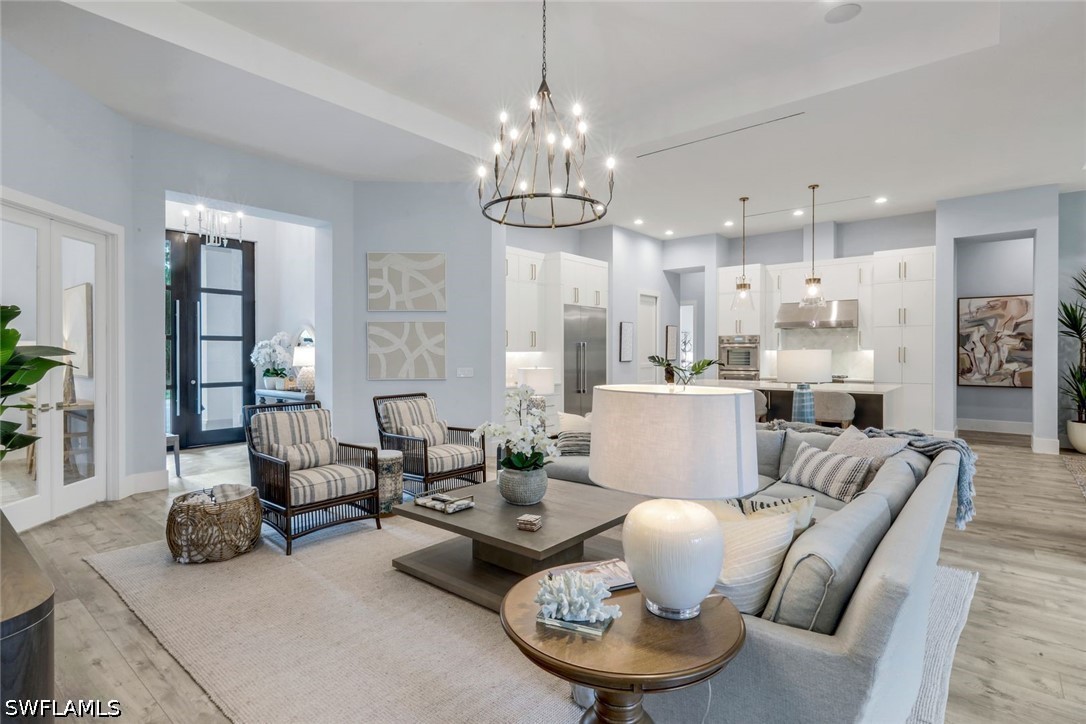 4 Bed SingleFamilyResidence for Sale in Naples, photo 5