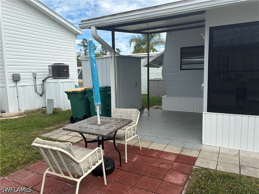 1 Bed ManufacturedHome for Sale in Naples, photo 5