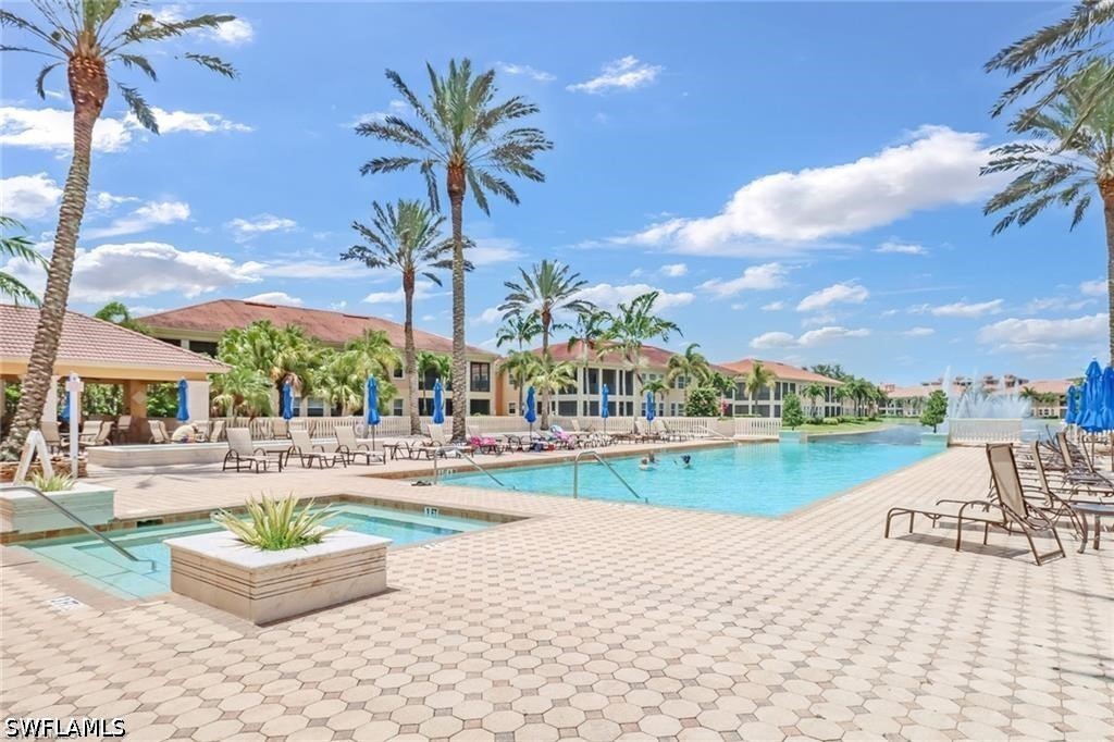 3 Bed Waterfront Home for Sale in Naples, photo 5