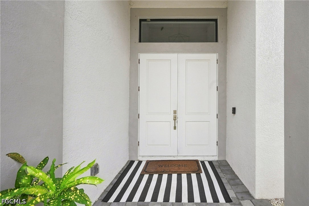 3 Bed SingleFamilyResidence for Sale in Cape Coral, photo 5